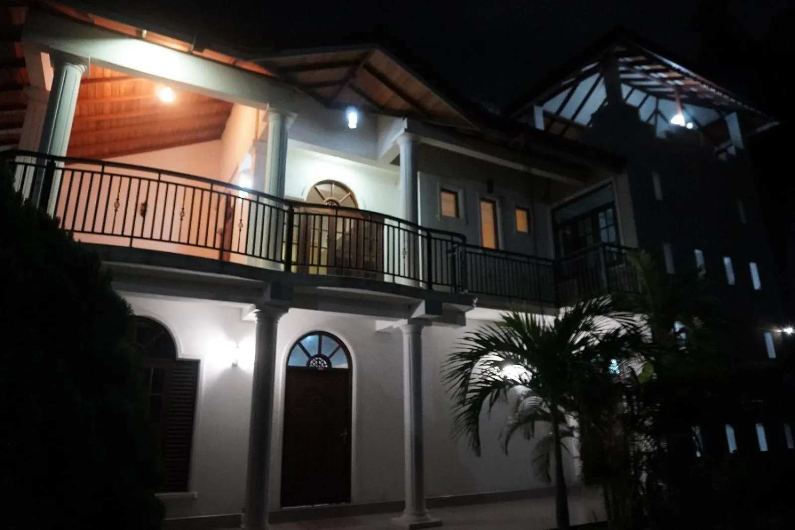 Villa Sisara Негомбо Апартаменты