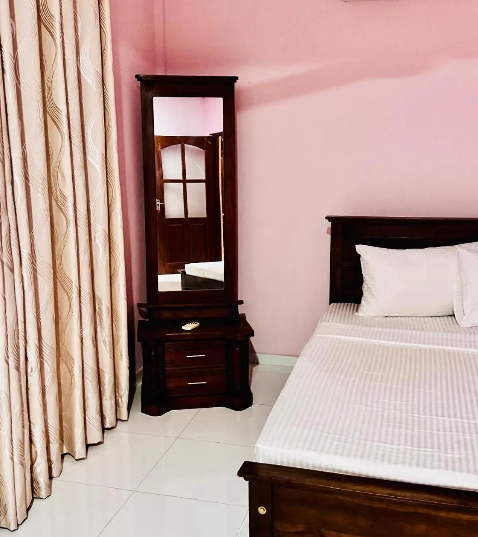 Villa Sisara Negombo 0*,
